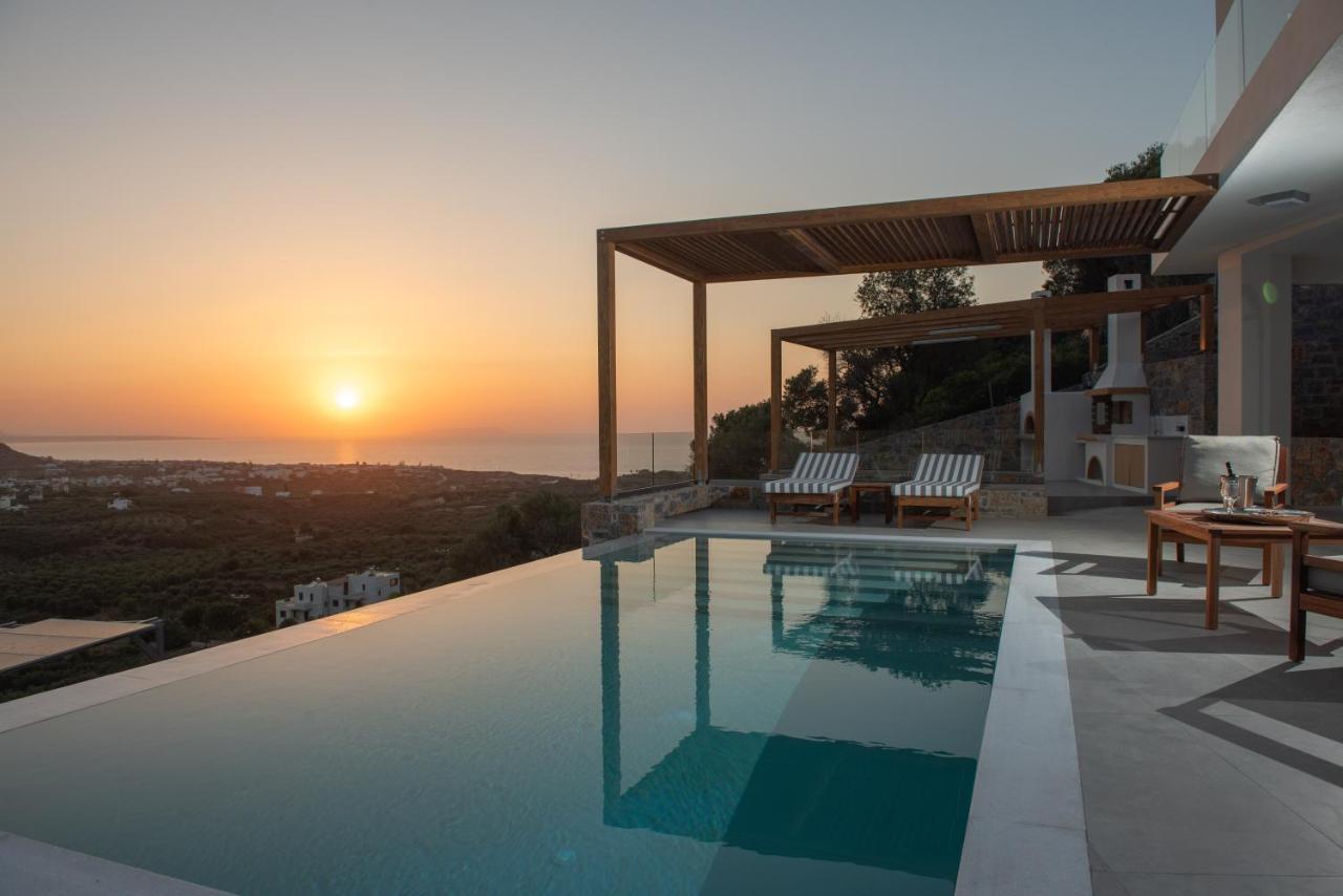 Villa Kadeview Luxury Sissi Esterno foto
